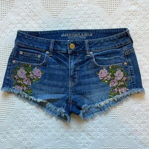American Eagle Women’s Denim Shorts | Floral Embroidery